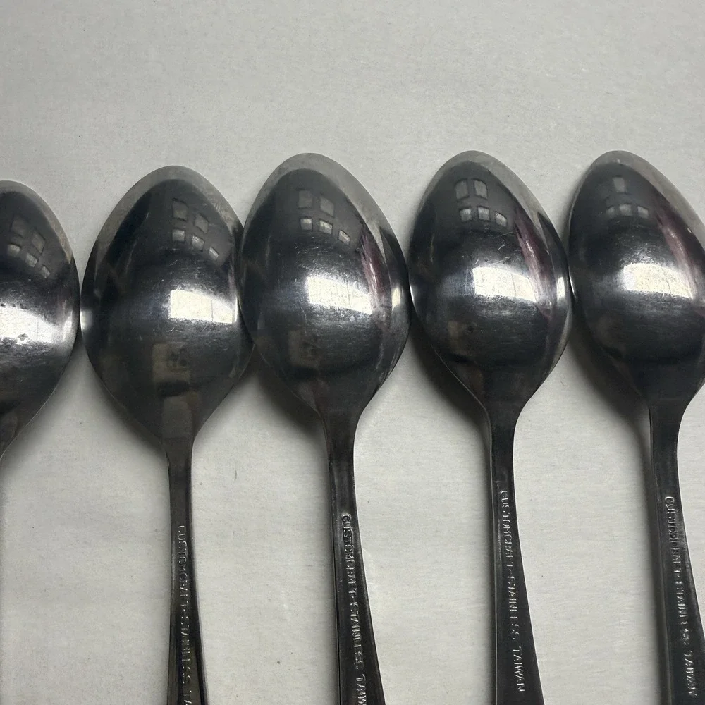 9 Vintage Customcraft CUS1 Dinner Place Spoons Roses Stainless Steel Flatware
